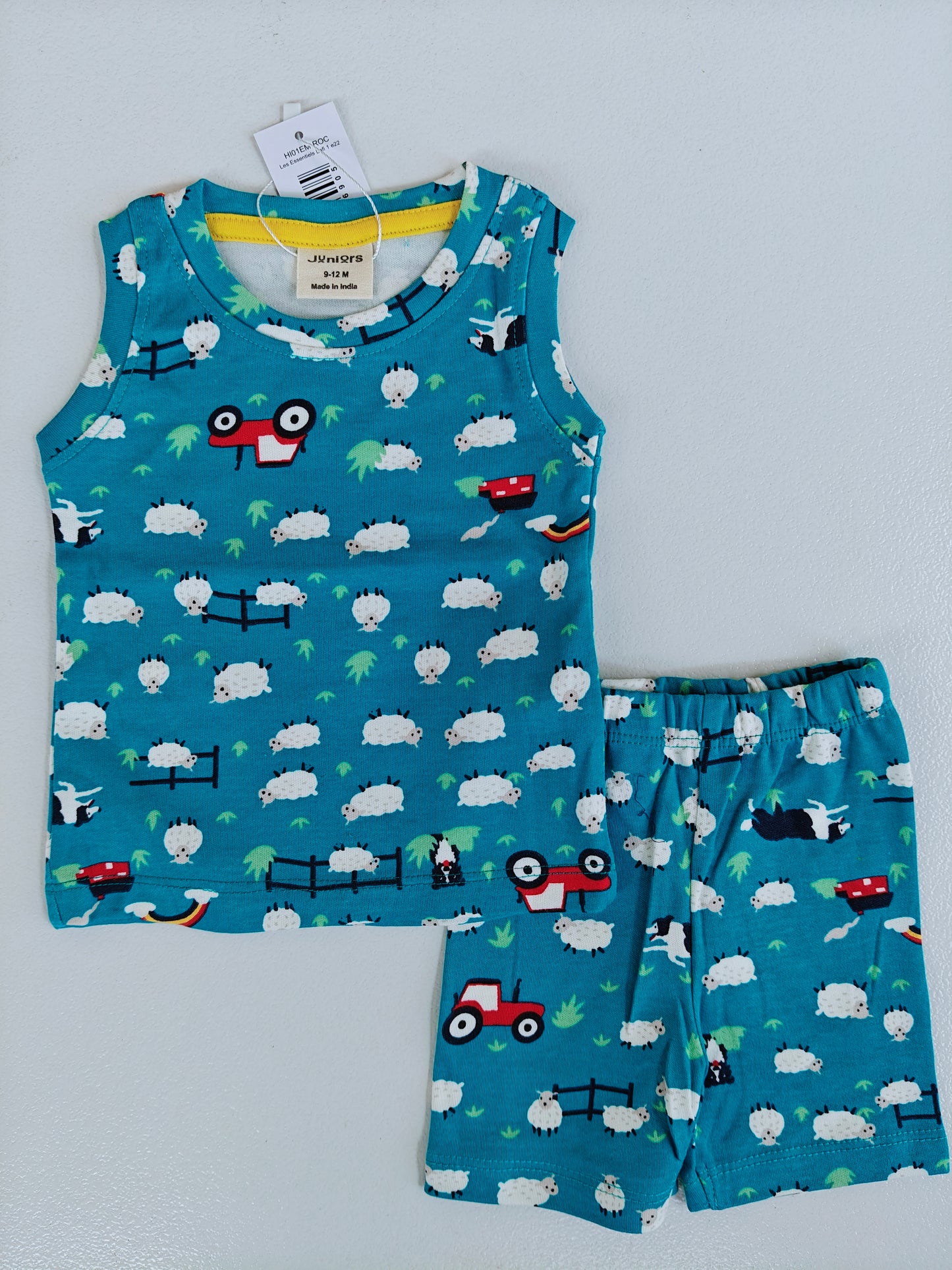 Premium Sleevelesss Tshirt with Shorts Sets (Blue Sheep)