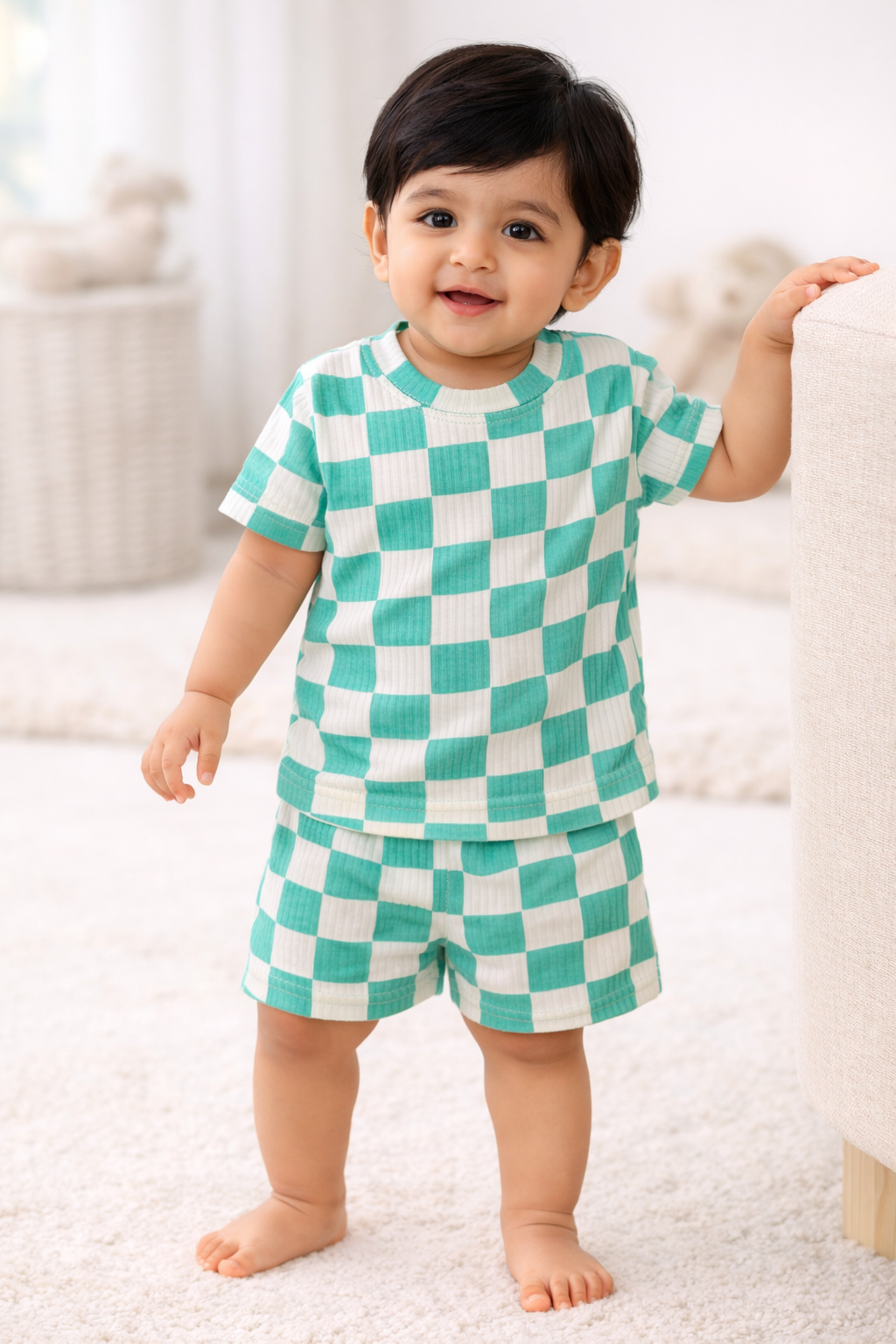 Cotton Shorts Sleeves Tshirt with Shorts Sets (Green Checks)