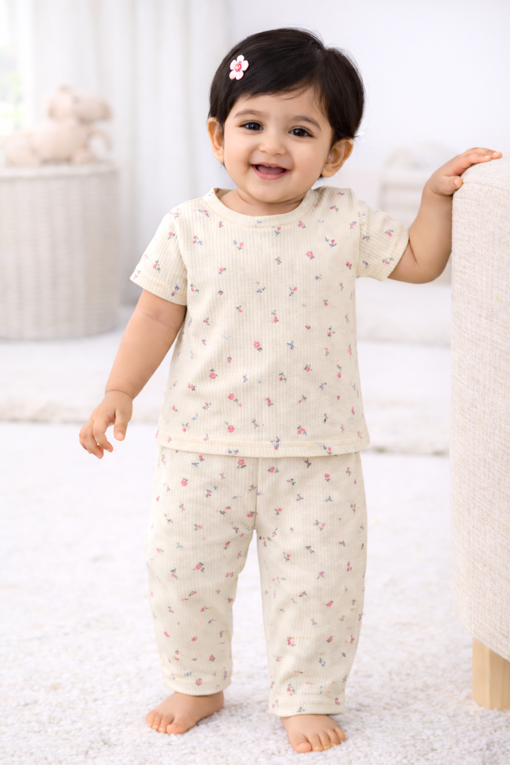 Half sleeves Ribbed Tshirt with Pant (Tiny Cream Flowers)
