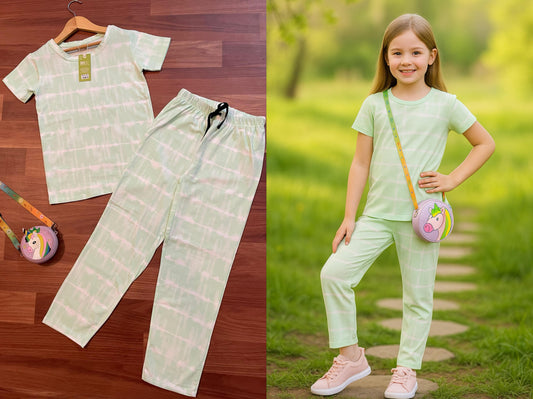 Half Sleeves Pajama Set (Light Green)