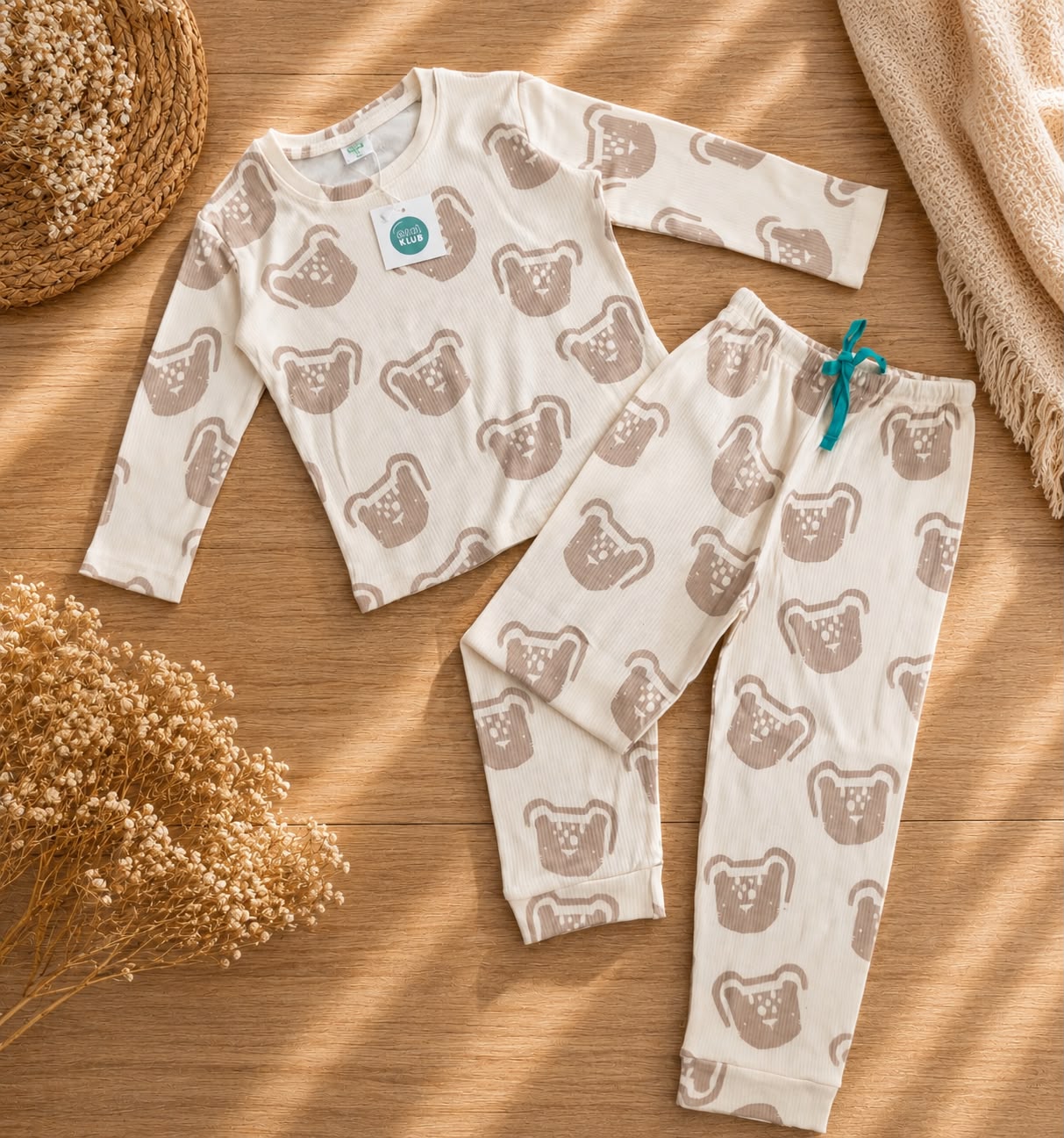 Premium  Ribbed Full  sleeves Tshirt with Pant ( Cream Toys Face)