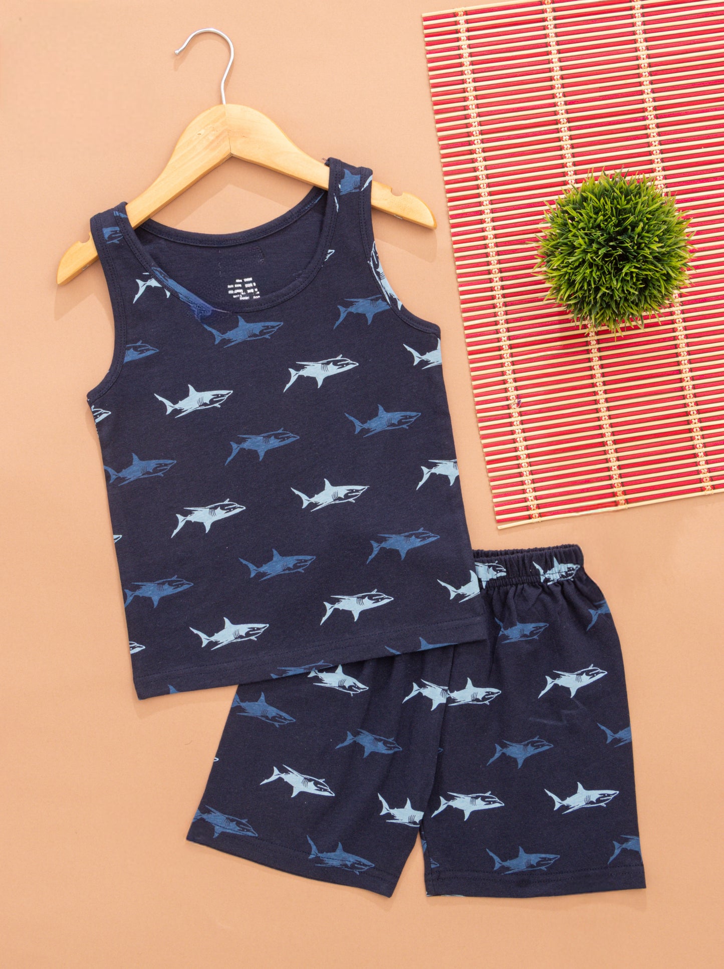 Sleeveless Shorts Sets(Big Fish)
